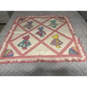 Handmade Quilted Baby sun bonnet Sue  Toddler Blanket Applique Pink Ruffle Trim